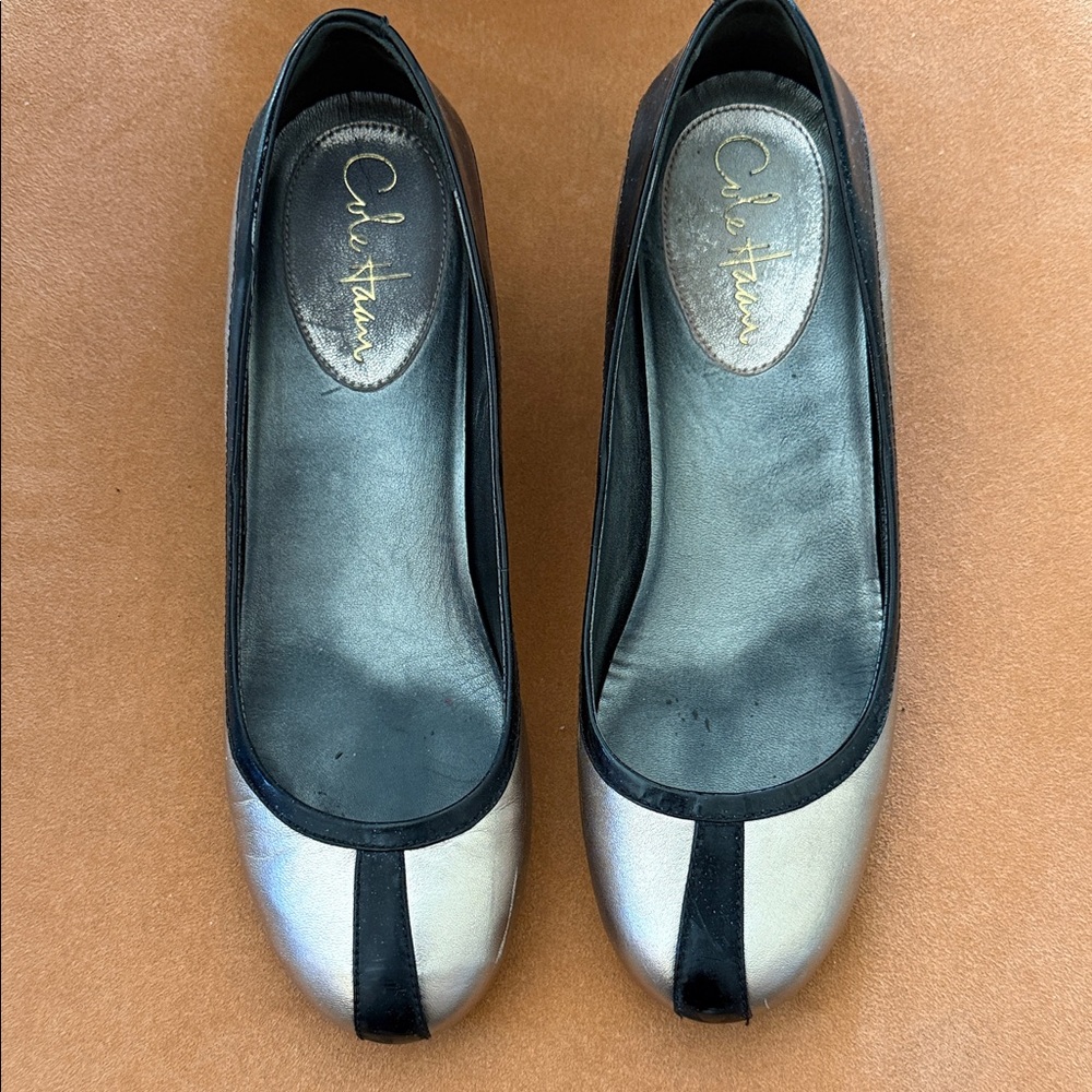 Cole Haan Women's Black and Gold Nike Air Wedge Ballet Flats Sz. 7.5